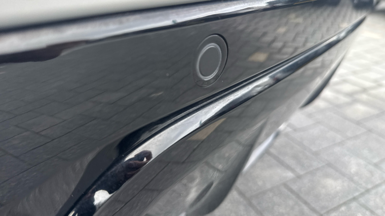 Land Rover Range Rover Evoque 2.0 D200 R-Dynamic SE 5dr Auto Diesel Hatchback